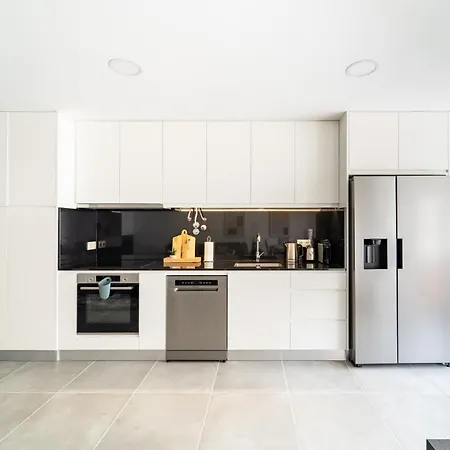 Apartment Antonio Marinho By House And People *